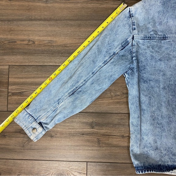 Samantha Sipos Zinna Hooded Denim Jacket - Picture 14 of 15